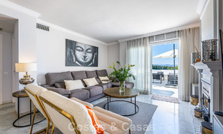 Charmant rijhuis te koop in een afgesloten community op een steenworp van Puerto Banus, Marbella 808518 