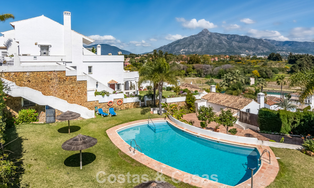 Charmant rijhuis te koop in een afgesloten community op een steenworp van Puerto Banus, Marbella 808547