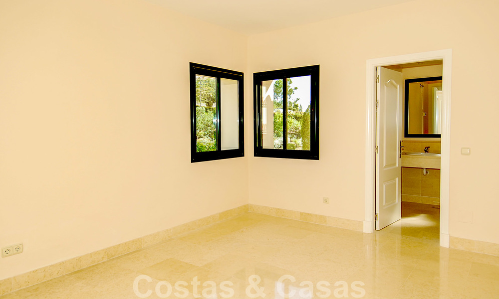 Luxe eerstelijnsgolf appartementen te koop in Marbella - Benahavis 23813