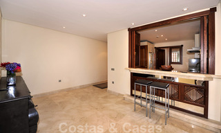 Exclusief Beachfront penthouse appartement te koop, frontline beach in Los Monteros te Marbella 37168 