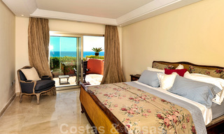 Exclusief Beachfront penthouse appartement te koop, frontline beach in Los Monteros te Marbella 37175 