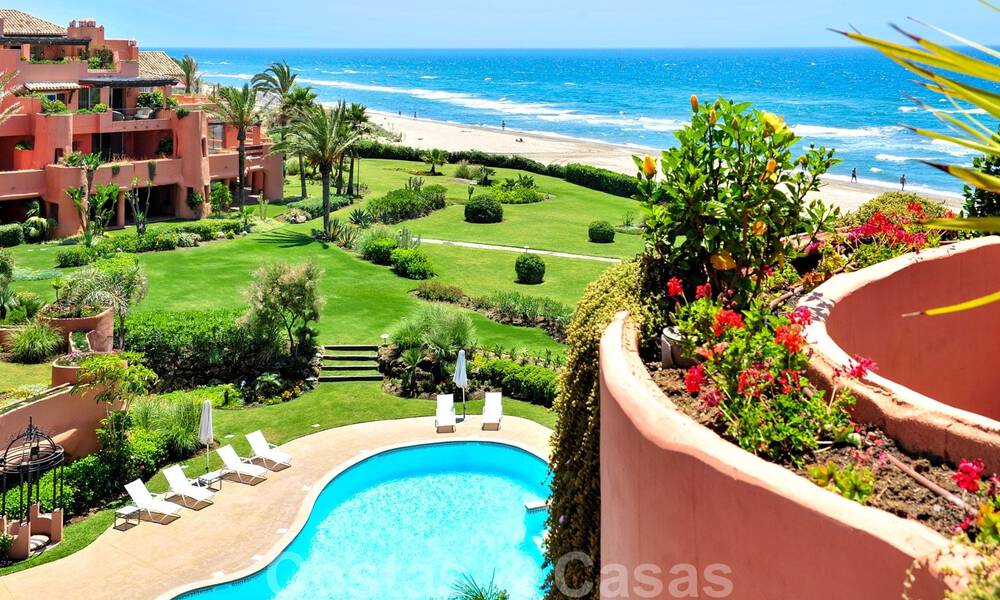 Exclusief Beachfront penthouse appartement te koop, frontline beach in Los Monteros te Marbella 37191