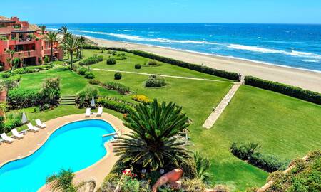 Exclusief Beachfront penthouse appartement te koop, frontline beach in Los Monteros te Marbella 37195