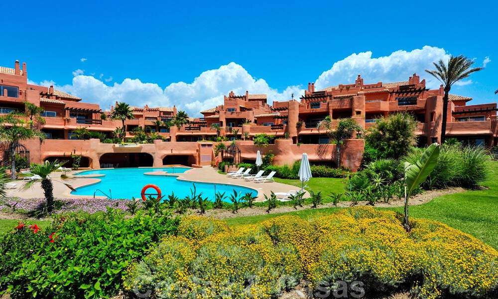 Exclusief Beachfront penthouse appartement te koop, frontline beach in Los Monteros te Marbella 37199