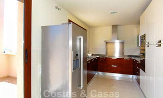 Luxe penthouse appartementen te koop nabij Puerto Banus in Nueva Andalucia, Marbella 30627 