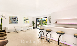 Moderne luxevilla te koop in een golfwijk in Marbella - Benahavis 49489 
