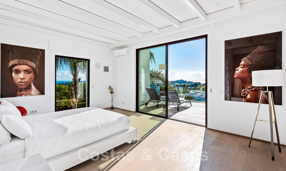 Moderne luxevilla te koop in een golfwijk in Marbella - Benahavis 49502