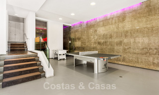 Moderne luxevilla te koop in een golfwijk in Marbella - Benahavis 49516 