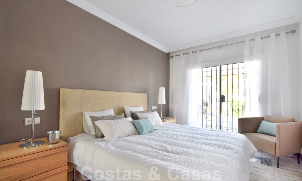 Goedkope appartementen te koop in een omheind resort in Nueva Andalucia te Marbella 20691