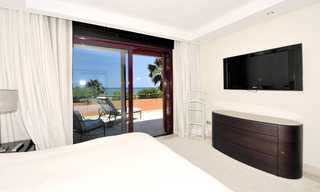 Luxe eerstelijn zee appartementen te koop in Malibu, Puerto Banus, Marbella 23186 