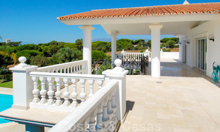 Luxe villa te koop in kolloniale stijl in Marbella op een groot perceel 22564 