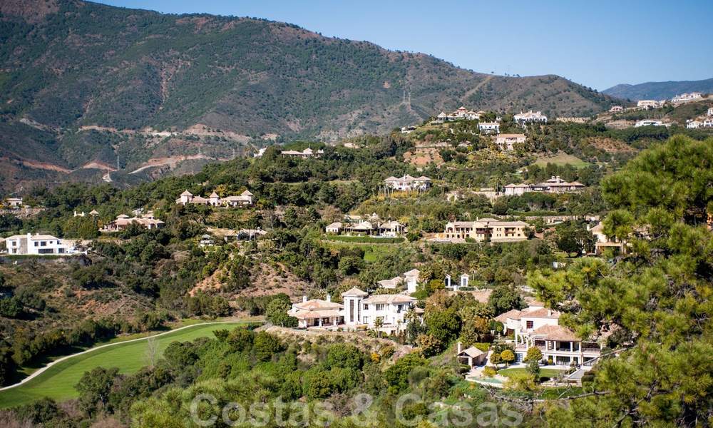 Opportuniteit! Exclusieve golf villa te koop in La Zagaleta in het gebied van Marbella - Benahavis. Sterk verlaagd in prijs. 28435