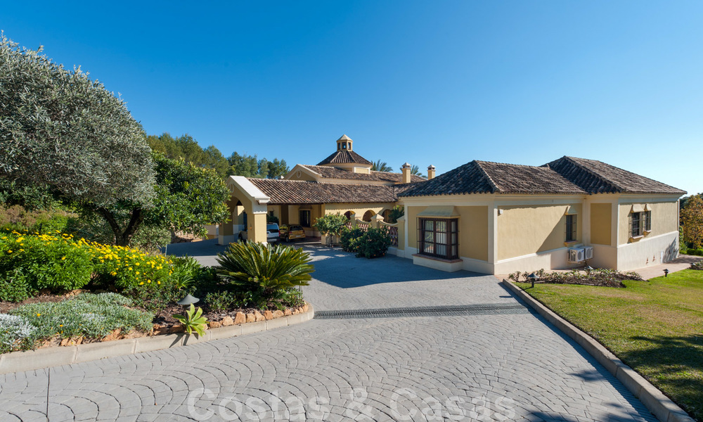 Opportuniteit! Exclusieve golf villa te koop in La Zagaleta in het gebied van Marbella - Benahavis. Sterk verlaagd in prijs. 28439