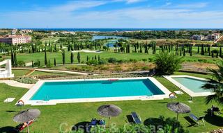 Moderne luxe eerstelijnsgolf appartementen met schitterend golf- en zeezicht te koop in Marbella - Benahavis 23906 