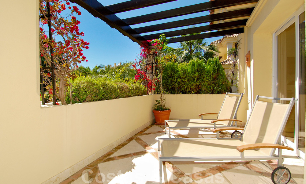 Uniek luxe dubbel-appartement te koop in Nueva Andalucia te Marbella 22896