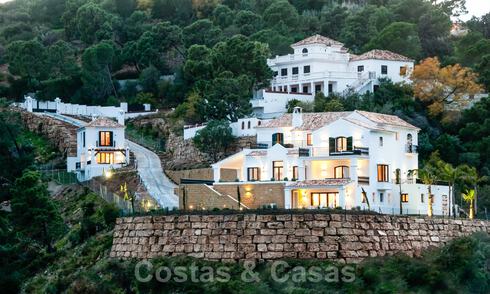 Exclusieve villa in een modern-Andalusische stijl te koop in een gated en secure community, Marbella - Benahavis 29489