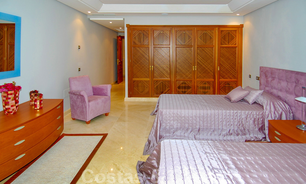 Eerstelijnstrand luxe appartementen en penthouses te koop in Marbella 33839
