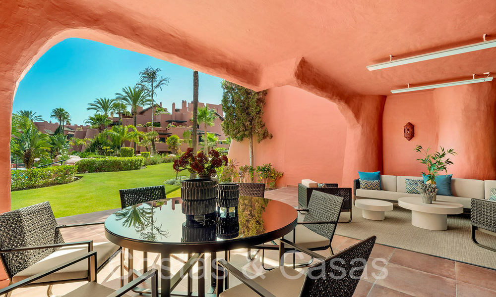 Exclusieve eerstelijnsstrand appartementen te koop, New Golden Mile, tussen Marbella en Estepona stad 795432