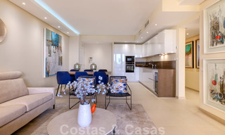 Luxe appartementen te koop, eerstelijnstrand complex, New Golden Mile, Marbella - Estepona 26984 