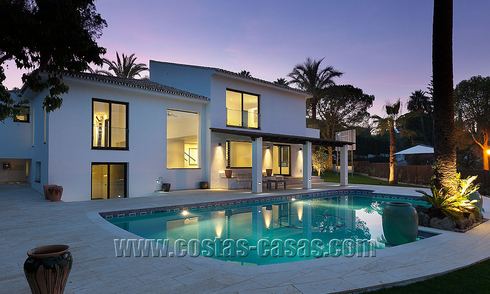 Moderne Andalusische villa te koop in Nueva Andalucia te Marbella 23415