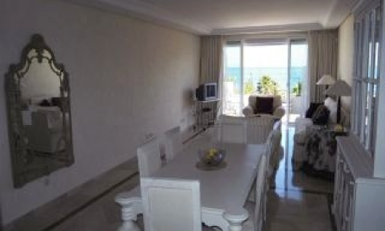 Beachfront appartement en Penthouse te koop, Puerto Banus Marbella 10